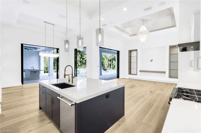 3891 Brynwood DR, Naples, FL 34119