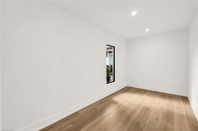 3891 Brynwood DR, Naples, FL 34119