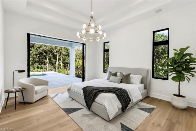 3891 Brynwood DR, Naples, FL 34119