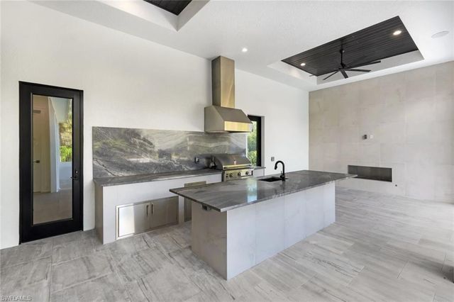 3891 Brynwood DR, Naples, FL 34119