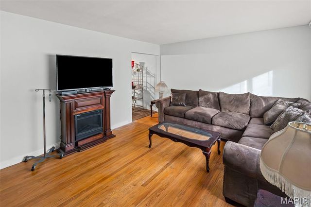 125 Chevy Chase Drive, Belleville, IL 62223