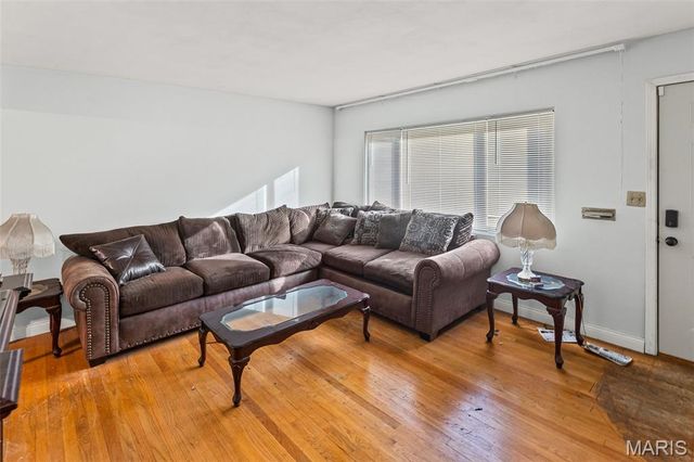 125 Chevy Chase Drive, Belleville, IL 62223