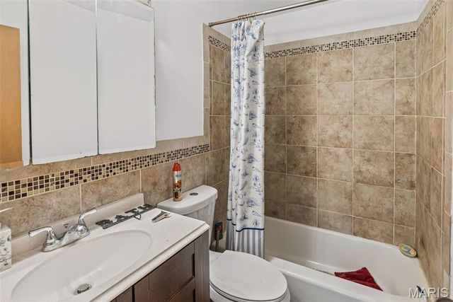 125 Chevy Chase Drive, Belleville, IL 62223