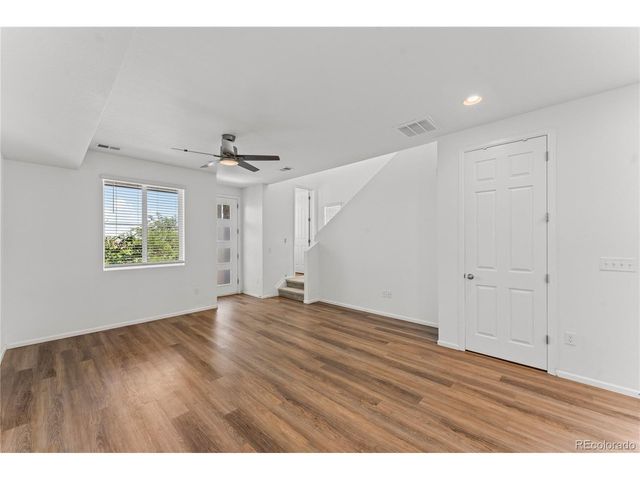 24223 E 41st Ave, Aurora, CO 80019