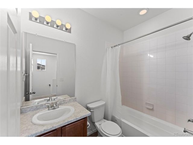 24223 E 41st Ave, Aurora, CO 80019