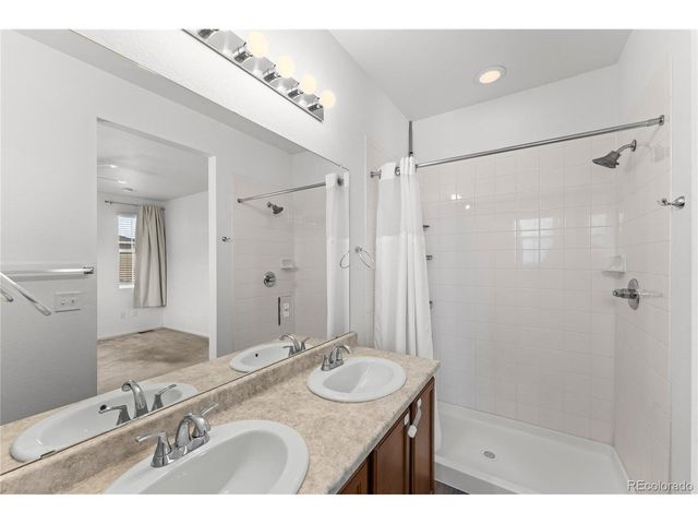 24223 E 41st Ave, Aurora, CO 80019