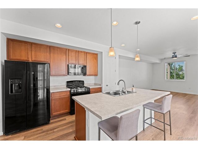 24223 E 41st Ave, Aurora, CO 80019