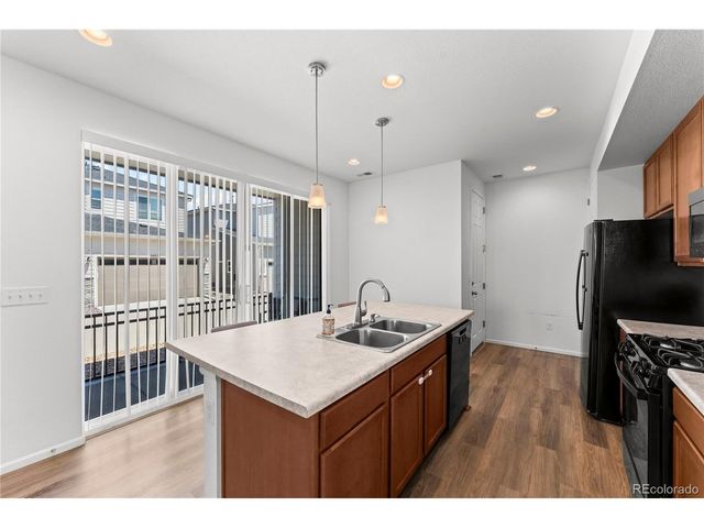 24223 E 41st Ave, Aurora, CO 80019