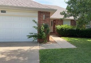 3702 West Riverside Street, Springfield, MO 65807
