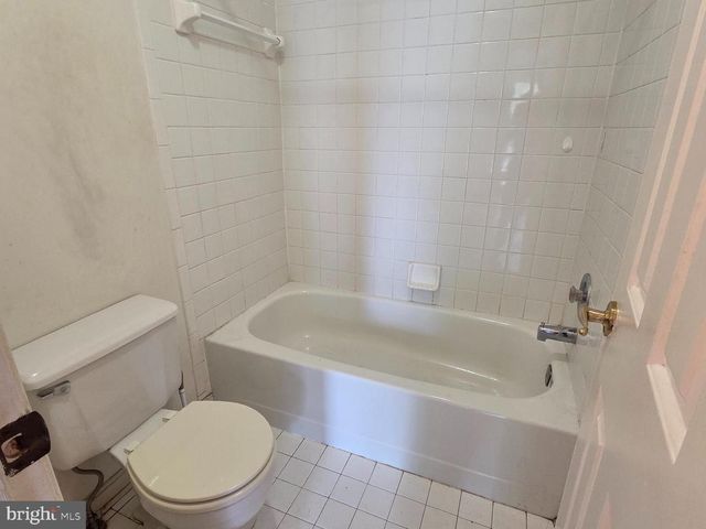 1110 ARCOLA AVE, Silver Spring, MD 20902