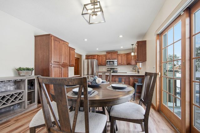 518 Pamela Lane, Hudson, WI 54016