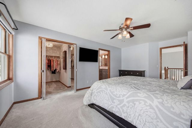 518 Pamela Lane, Hudson, WI 54016