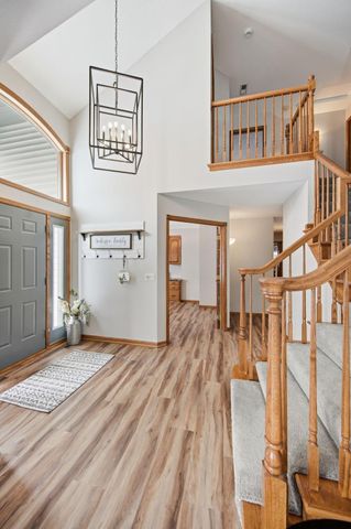 518 Pamela Lane, Hudson, WI 54016