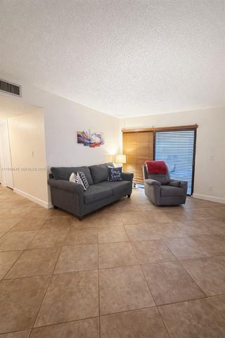 7423 SW 152ND AVE 10-103, Miami, FL 33193