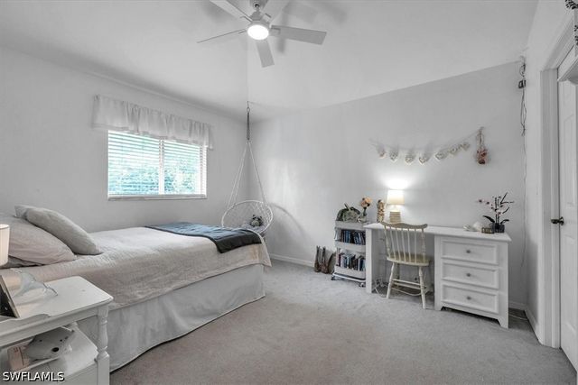 488 Henley DR, Naples, FL 34104