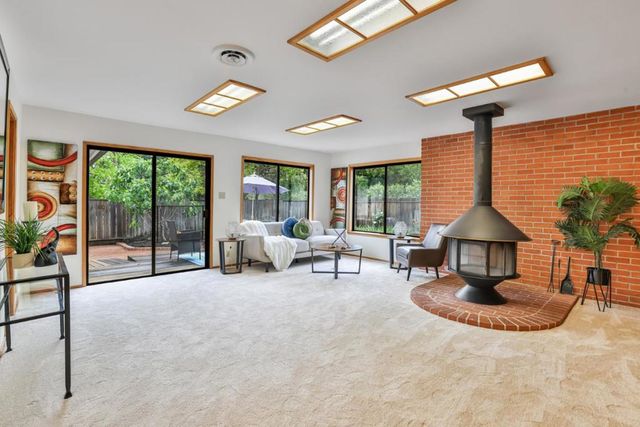 643 Bucher Avenue, Santa Clara, CA 95051