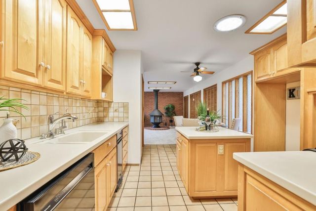 643 Bucher Avenue, Santa Clara, CA 95051