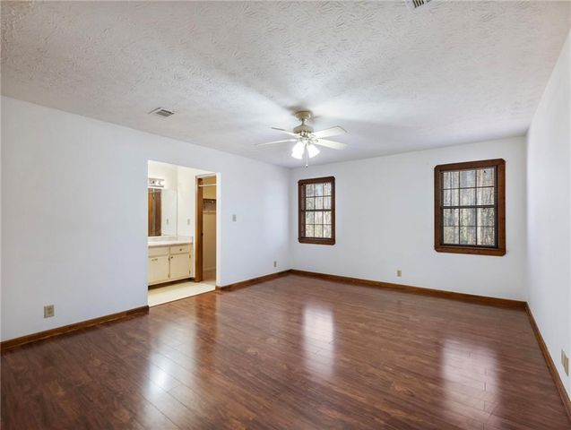 1805 Danielle Place, Lawrenceville, GA 30043