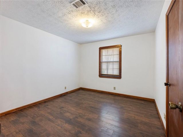 1805 Danielle Place, Lawrenceville, GA 30043