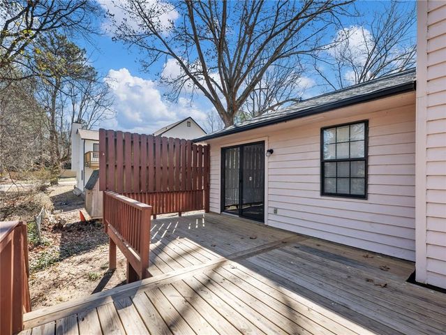 1805 Danielle Place, Lawrenceville, GA 30043