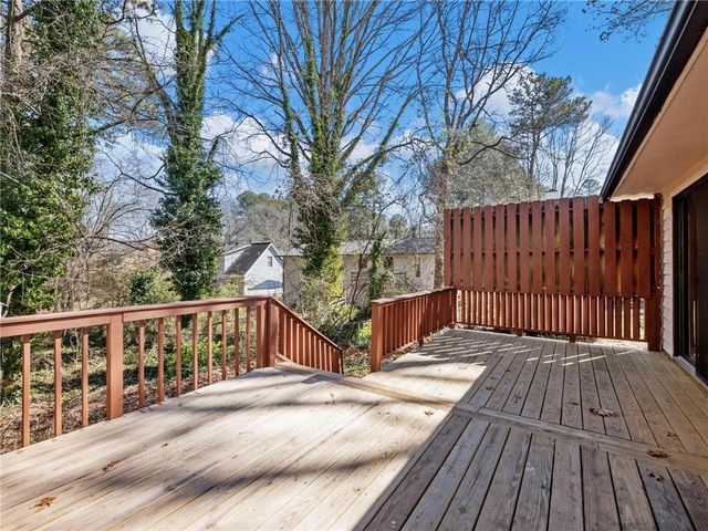 1805 Danielle Place, Lawrenceville, GA 30043