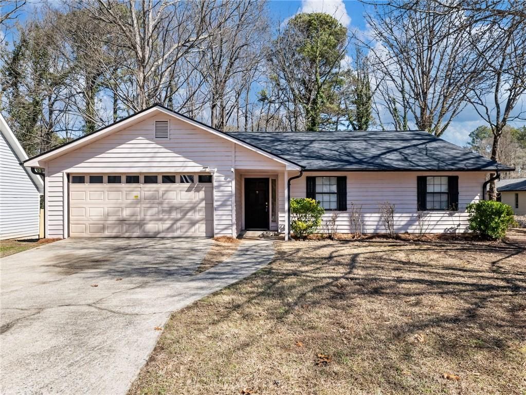 1805 Danielle Place, Lawrenceville, GA 30043