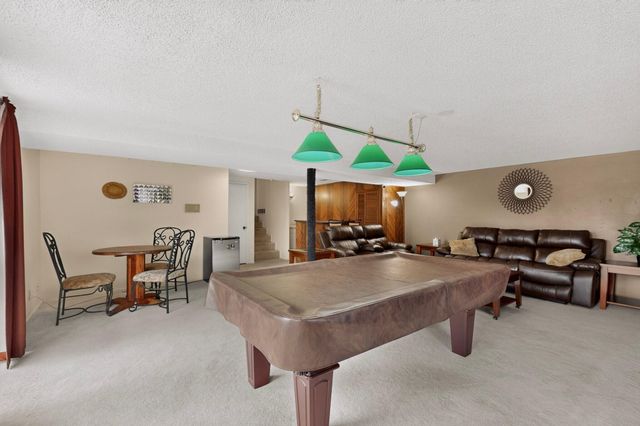 12110 Princess Jeanne Avenue NE, Albuquerque, NM 87112