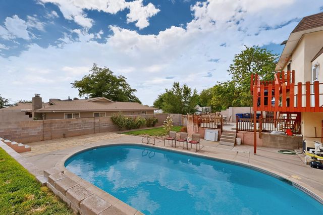 12110 Princess Jeanne Avenue NE, Albuquerque, NM 87112