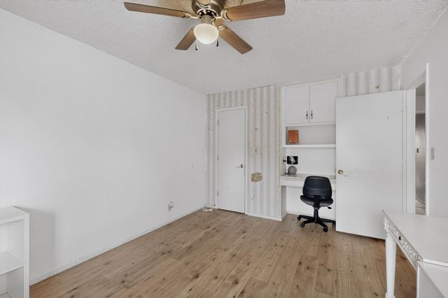 12110 Princess Jeanne Avenue NE, Albuquerque, NM 87112