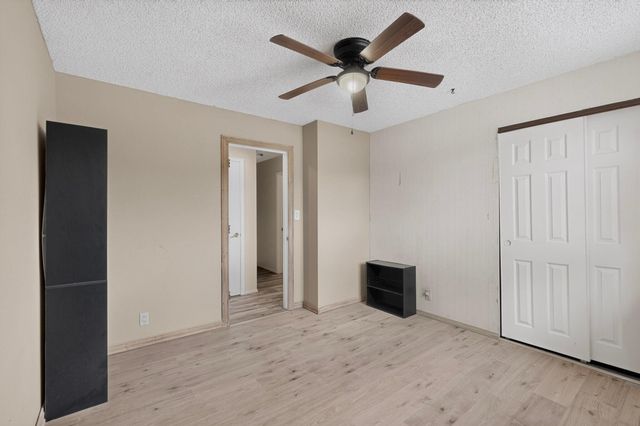 12110 Princess Jeanne Avenue NE, Albuquerque, NM 87112