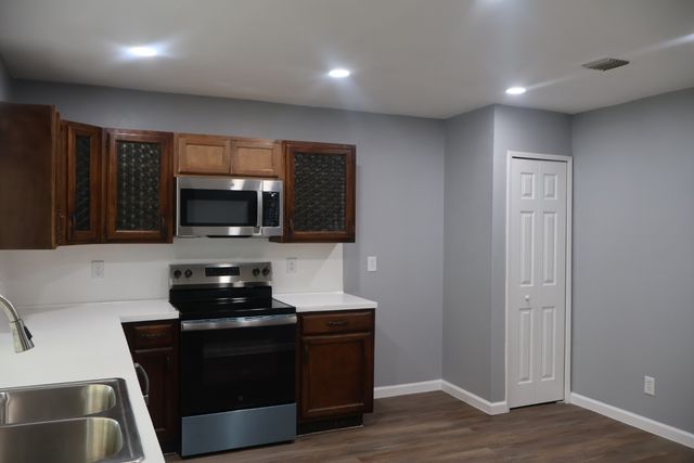 4330 Mayflower, Garland, TX 75043