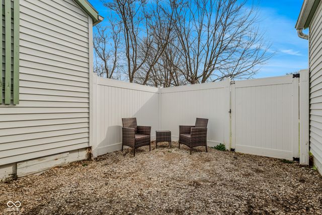 2711 22nd Street, Columbus, IN 47201