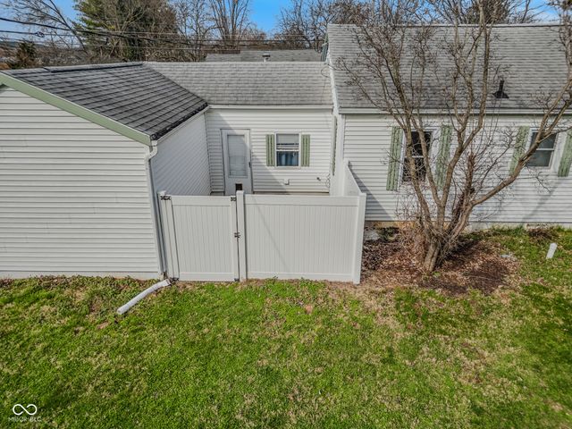 2711 22nd Street, Columbus, IN 47201