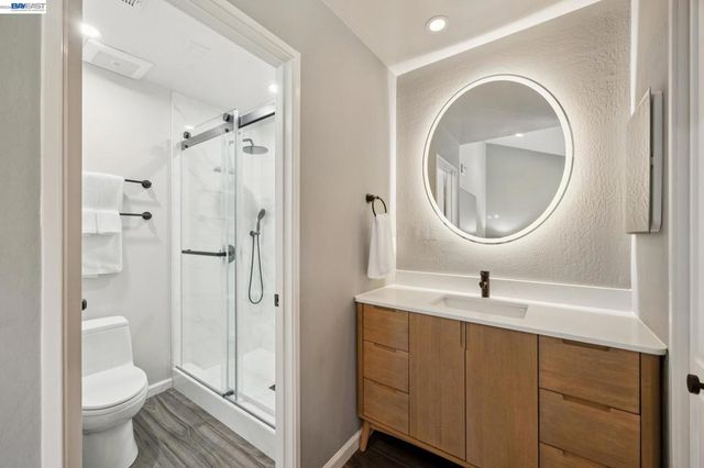 3430 Camanoe Ln, Alameda, CA 94502