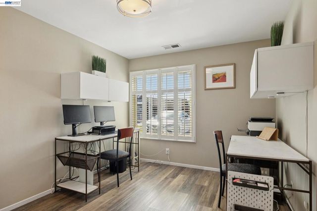 3430 Camanoe Ln, Alameda, CA 94502