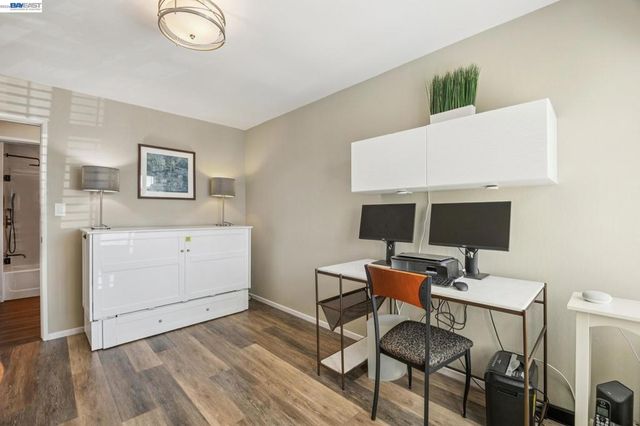 3430 Camanoe Ln, Alameda, CA 94502