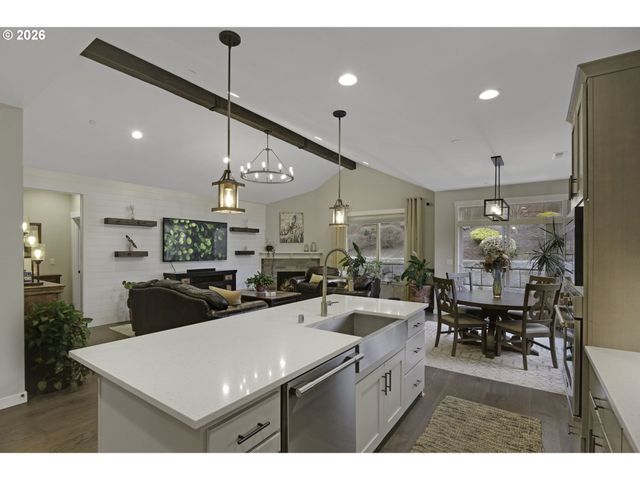 3222 Ne MALLARD St, Camas, WA 98607