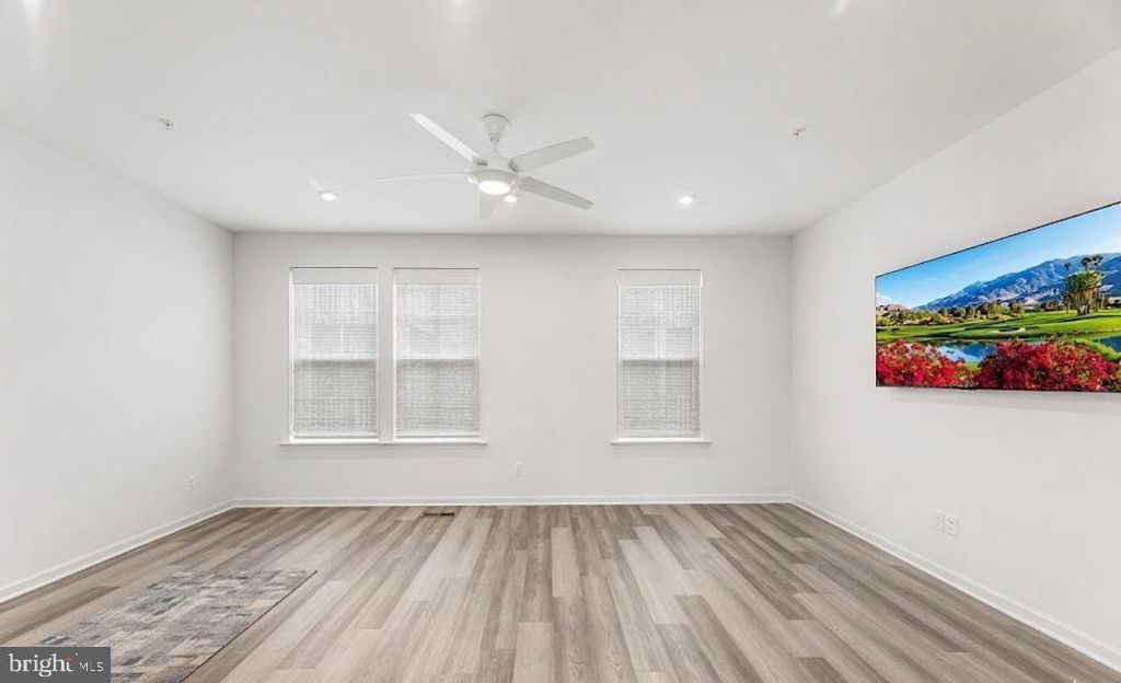 Image 17 of property listing at 520 MARSHY CV #163, Cambridge, MD 21613