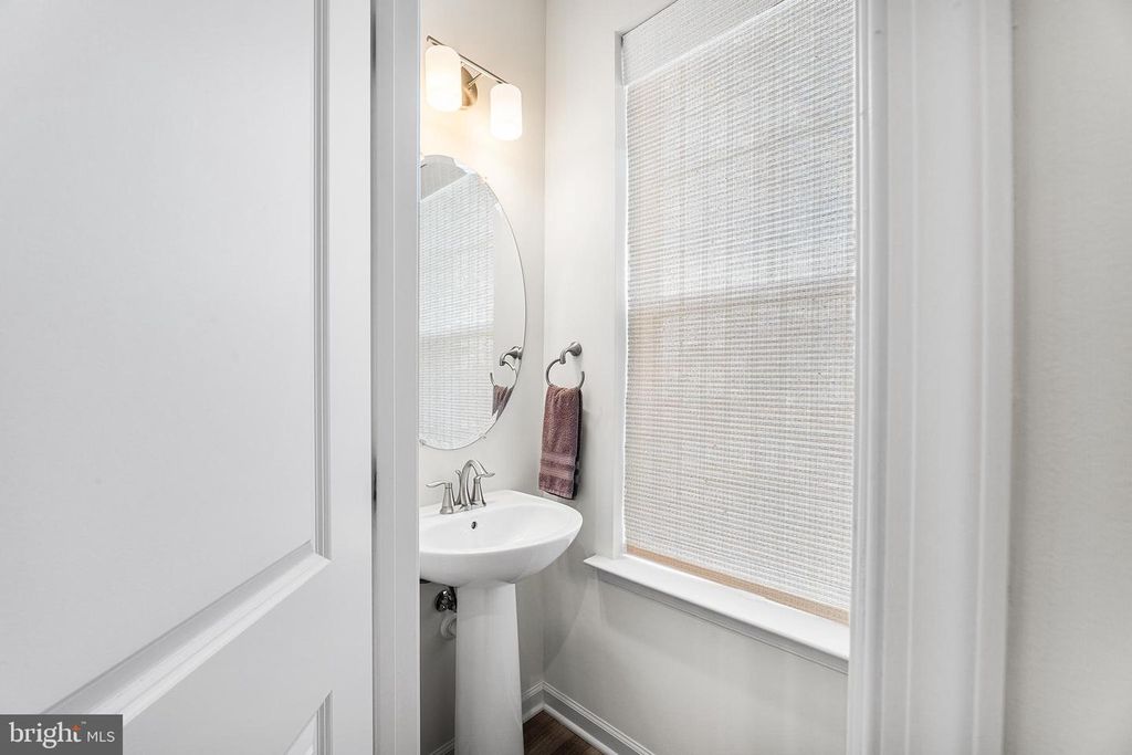 Image 20 of property listing at 520 MARSHY CV #163, Cambridge, MD 21613