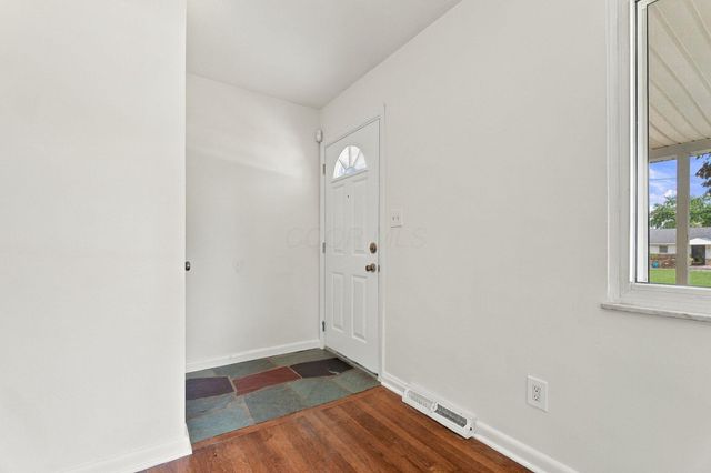 341 N Grener Avenue, Columbus, OH 43228