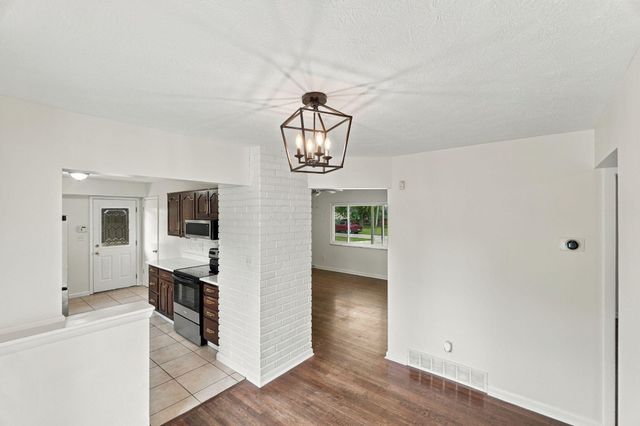 341 N Grener Avenue, Columbus, OH 43228