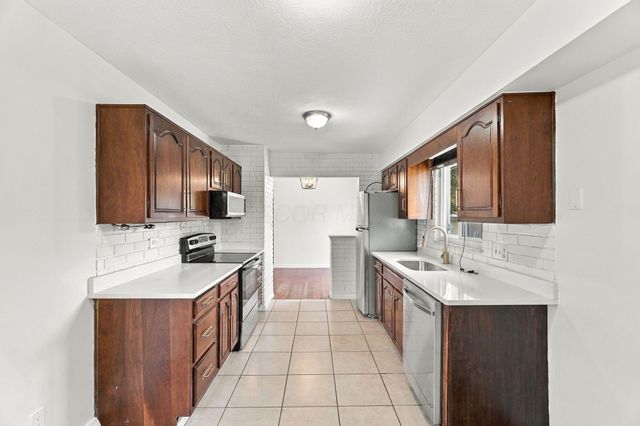 341 N Grener Avenue, Columbus, OH 43228