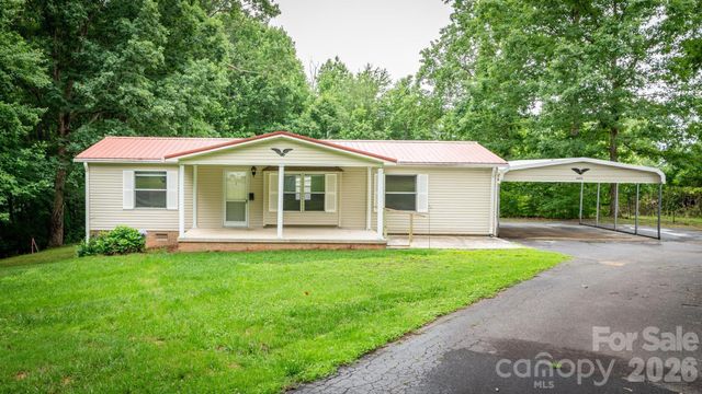4449 Hickory Highway, Statesville, NC 28677