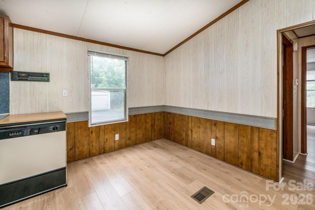 4449 Hickory Highway, Statesville, NC 28677