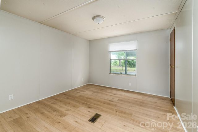 4449 Hickory Highway, Statesville, NC 28677