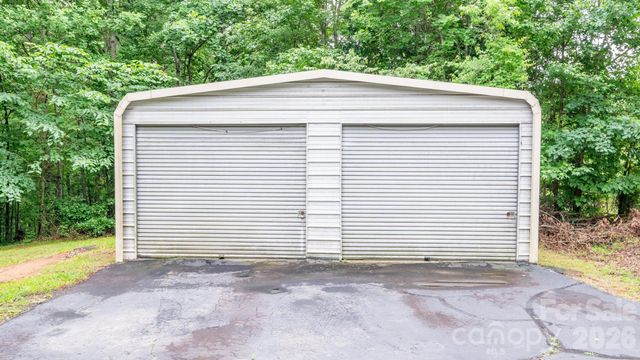 4449 Hickory Highway, Statesville, NC 28677