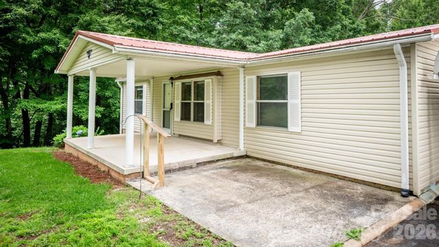 4449 Hickory Highway, Statesville, NC 28677