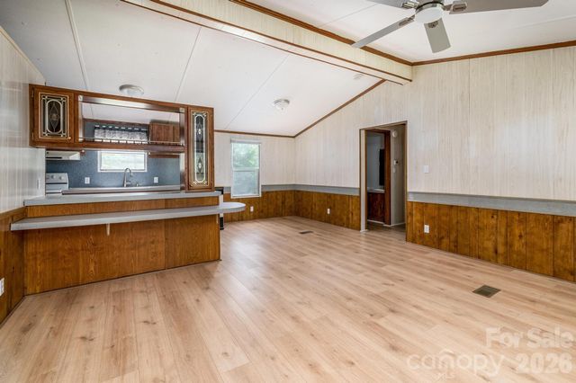 4449 Hickory Highway, Statesville, NC 28677
