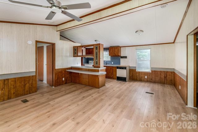4449 Hickory Highway, Statesville, NC 28677