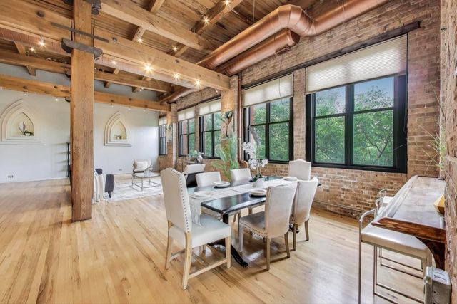 2401 W OHIO Street 31, Chicago, IL 60612